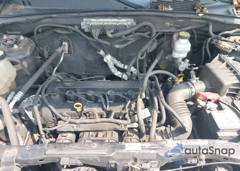 2011 Ford Escape Xlt z USA, uszkodzony, nr VIN 1FMCU9D78BKA85797